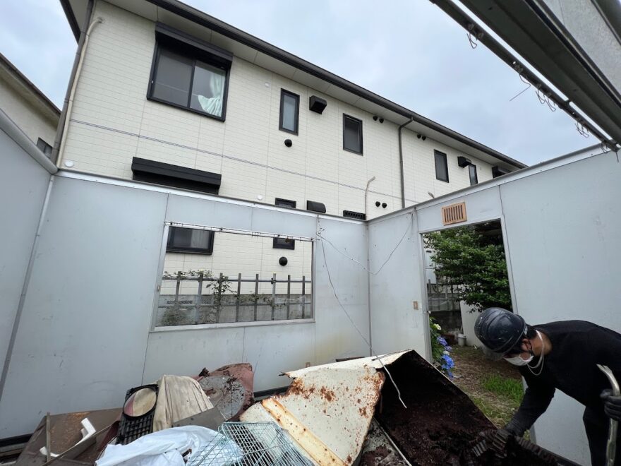 屋根の撤去